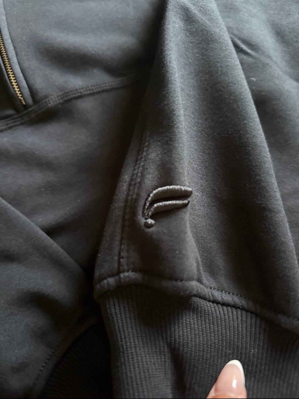 Fabletics Quarter Zip - Picture 3 of 3